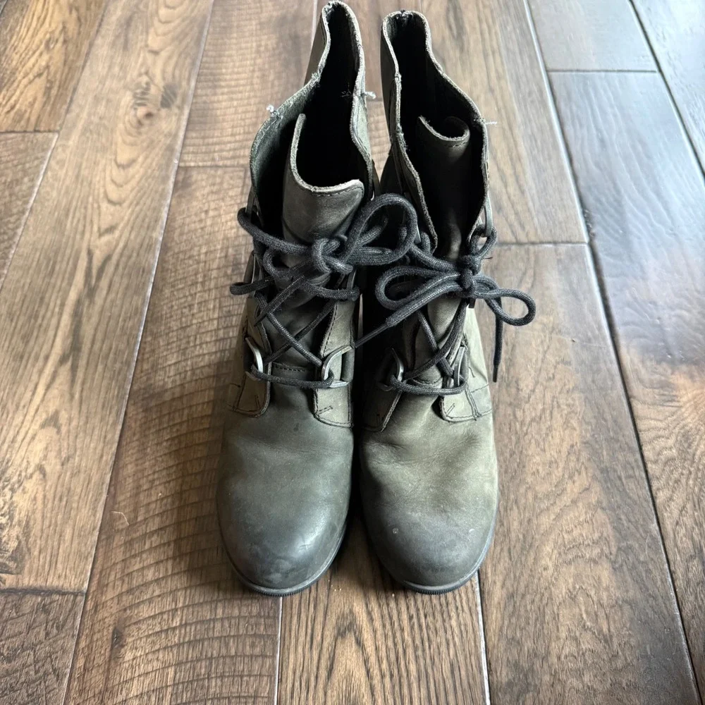 Sorel joan arctic